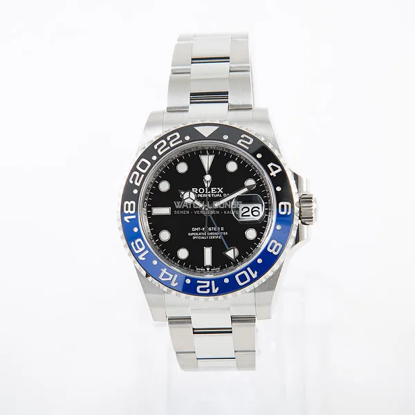 00802_watchlounge_lo_2.jpg
