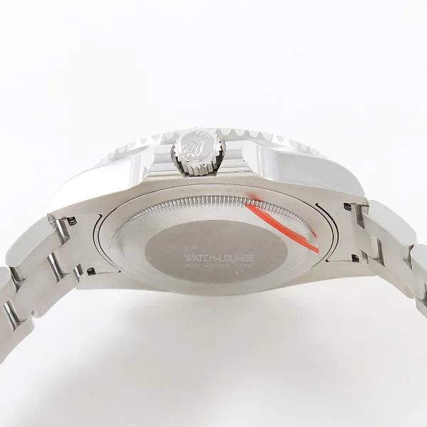 02589_watchlounge_lo_1.jpg