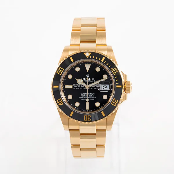 09235_watchlounge_lo.jpg