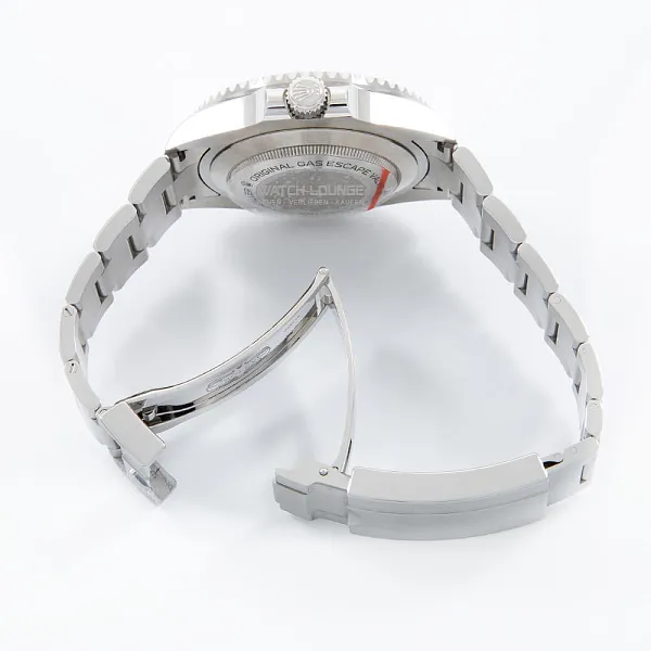 11789_watchlounge_lo_2.jpg