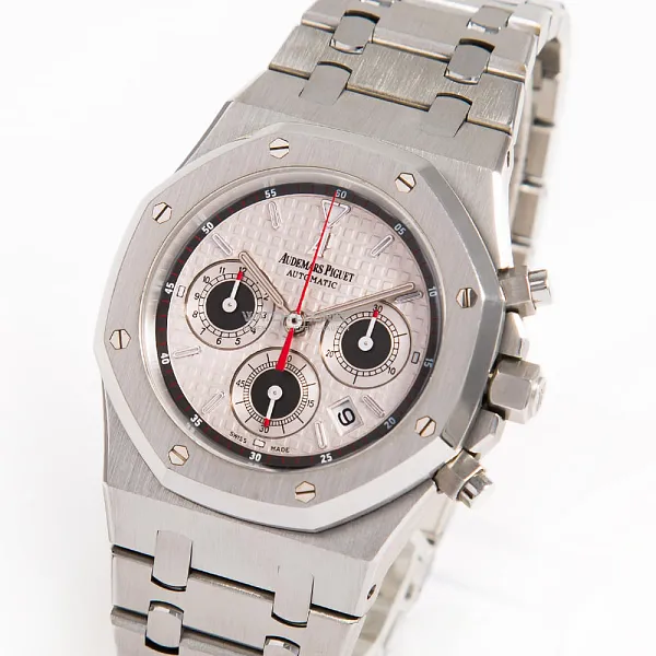 13157_watchlounge_lo_1.jpg