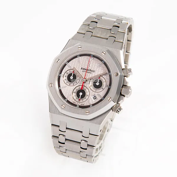 13161_watchlounge_lo.jpg