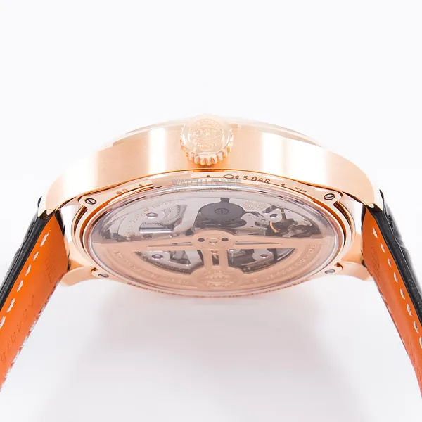14661_watchlounge_lo.jpg