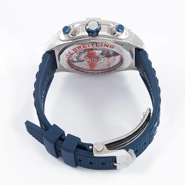 14817_watchlounge_lo.jpg