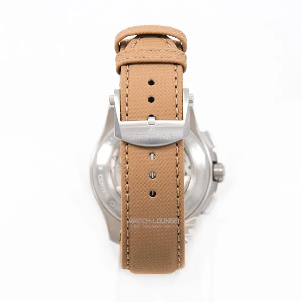 15140_watchlounge_lo.jpg