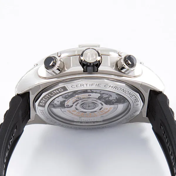 15184_watchlounge_lo.jpg