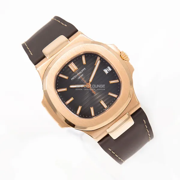 15448_watchlounge_lo.jpg