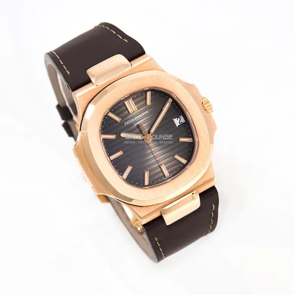 15450_watchlounge_lo.jpg