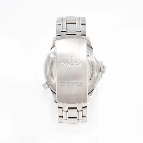 15489_watchlounge_lo.jpg