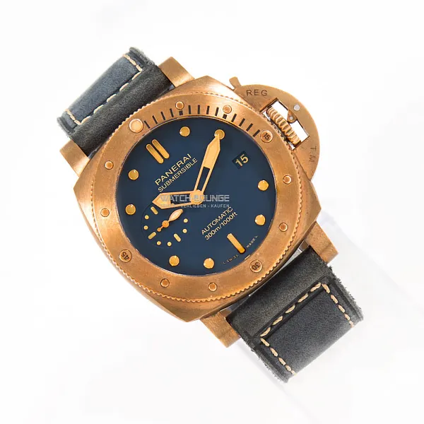 16011_watchlounge_lo.jpg