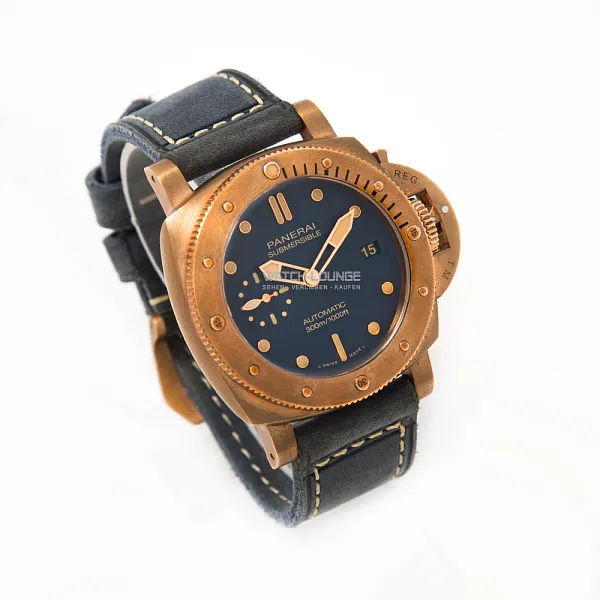 16013_watchlounge_lo.jpg