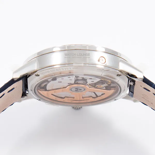 16172_watchlounge_lo.jpg