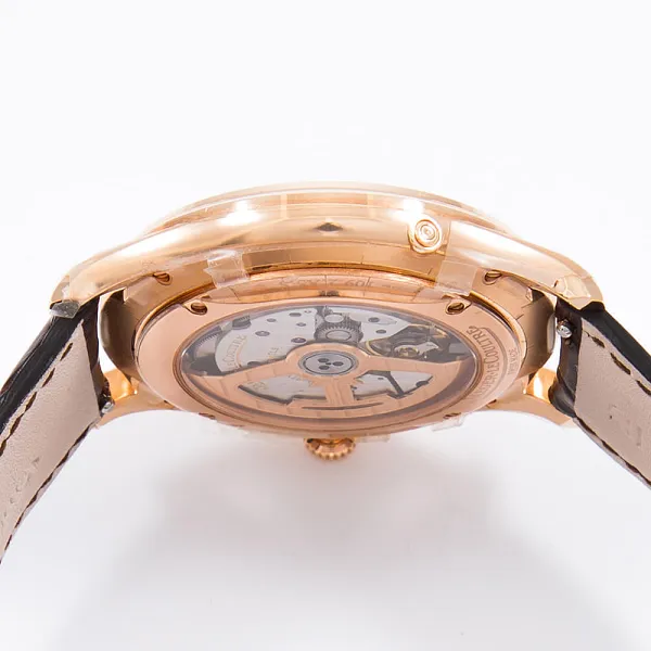 16227_watchlounge.jpg