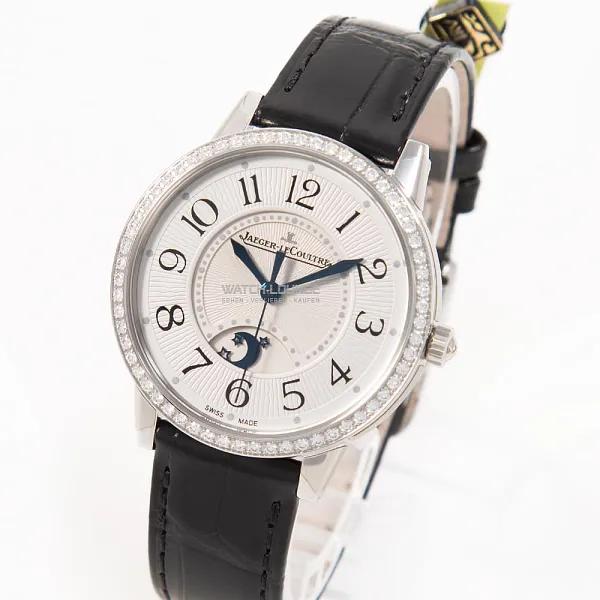16243_watchlounge_lo_1.jpg