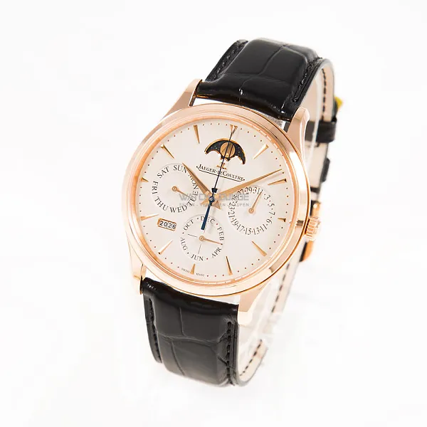16312_watchlounge_lo.jpg