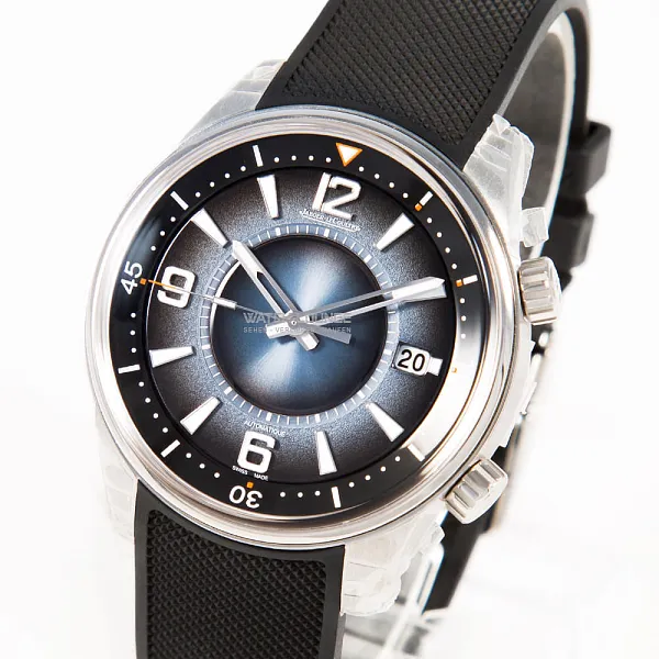 16330_watchlounge_lo_1.jpg