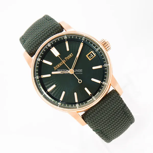 16354_watchlounge_lo.jpg