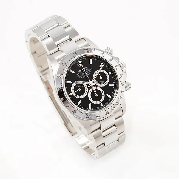 16480_watchlounge_lo.jpg
