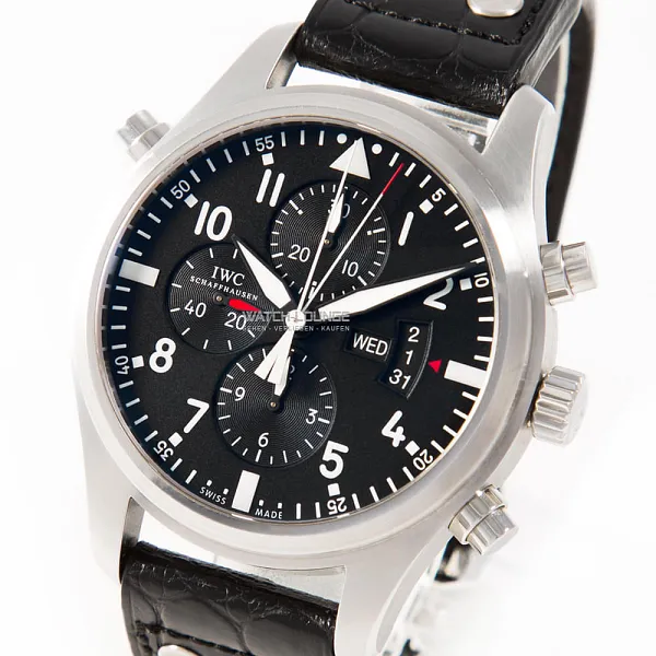 16487_watchlounge_lo_1.jpg
