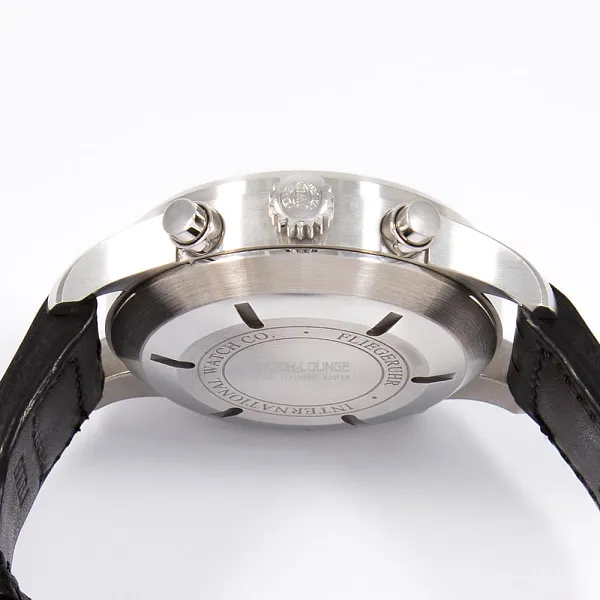 16492_watchlounge_lo.jpg