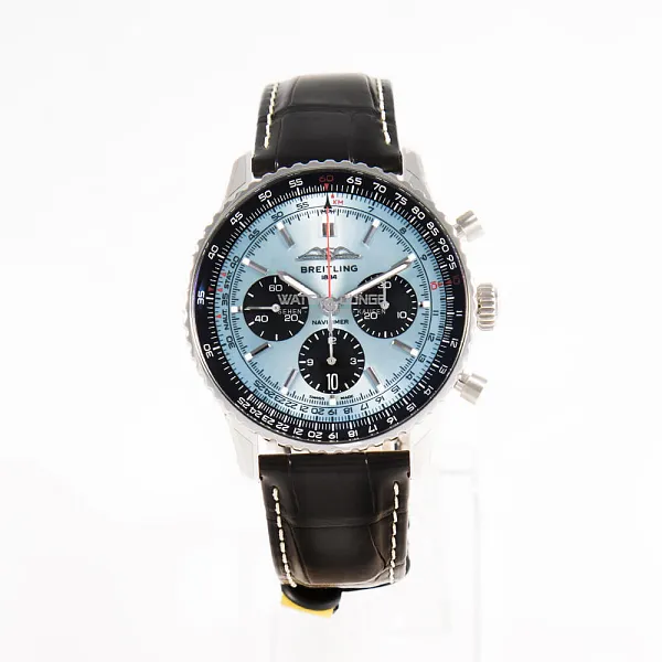 16686_watchlounge_lo.jpg