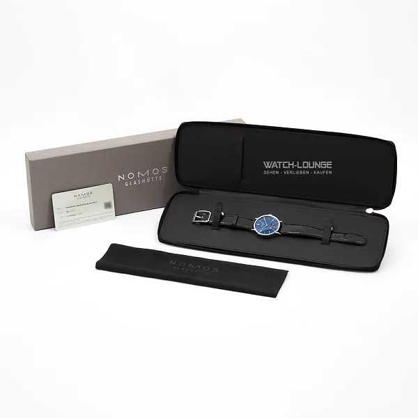 17356_watchlounge_lo.jpg