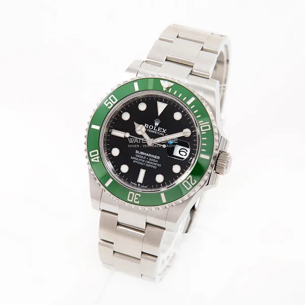 18158_watchlounge_lo_1.jpg