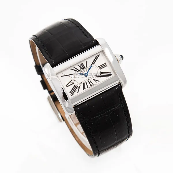 18539_watchlounge_lo_1.jpg