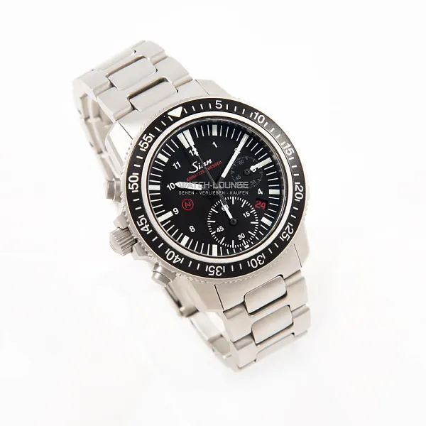 18857_watchlounge_lo.jpg