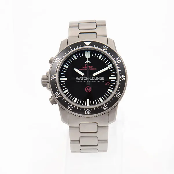 18867_watchlounge_lo.jpg