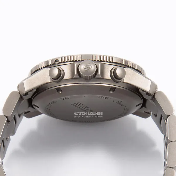 18870_watchlounge_lo.jpg